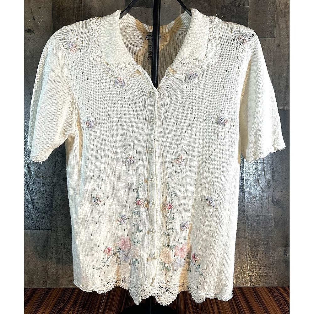 Vintage Koret Cardigan Sweater Womens S Cream Floral Embroidered Scalloped Knit